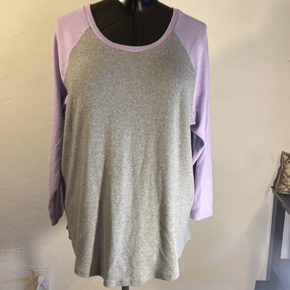 Women’s shirt/top Lavender/gray jersey shirt sleeves rounded collar very soft - Picture 13 of 13
